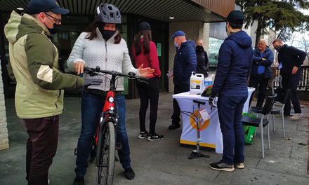 {Local businesses start using electric bikes as part of the Vélovolt campaign }