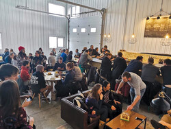 La Brasserie artisanale Gallicus était pleine à craquer dans les heures suivant son ouverture, le 23 février. Photo : Brasserie artisanale Gallicus