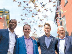 Image de Courtoisie- Les quatre députés fédéraux de l’Outaouais réuni dans le Vieux-Hull. De gauche à droite: Greg Fergus (Hull-Aylmer), Steven MacKinnon (Gatineau), William Amos (Pontiac) et  Stéphane Lauzon ( Argenteuil-La Petite-Nation).