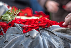 Légende de la photo : La Légion d'Aylmer, filiale 33, traverse une période difficile en raison de la pandémie de COVID-19. Elle devra lancer la Campagne locale du Coquelicot d'une manière très différente des années précédentes, vu les restrictions entourant les rassemblements publics. La Campagne du Coquelicot 2020 se déroulera du 30 octobre au 11 novembre, jour du Souvenir. Photo : Avec l'aimable autorisation de la Légion d'Aylmer - filiale 33.