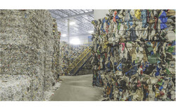 Gatineau’s updated blue bin programme, implemented on January 1, now accepts a wider range of recyclable materials such as chip bags and yoghurt containers, with all collected items continuing to be processed at Tricentris, the regional recycling facility. Photo: Courtesy of Tricentris