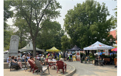 Watercall entertains market-goes August 3 at the Old-Aylmer market. Photo: Lily Ryan