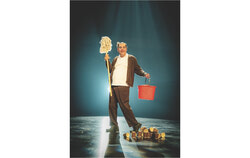 The acclaimed clown show Clip! created by Philippe Trépanier and directed by Yves Dagenais, is set to captivate Aylmer audiences on May 10 with its playful blend of circus artistry, physical comedy, and emotional nuance. Photo: Courtesy