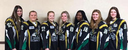 De gauche à droite : Jane McGuire, Megan Kronwald, Emilie Mcdonald, Laetitia Mongo, Piper McGillivray, Gabrielle Fontaine et Jasmine Gregory. Courtoisie: Hockey Outaouais